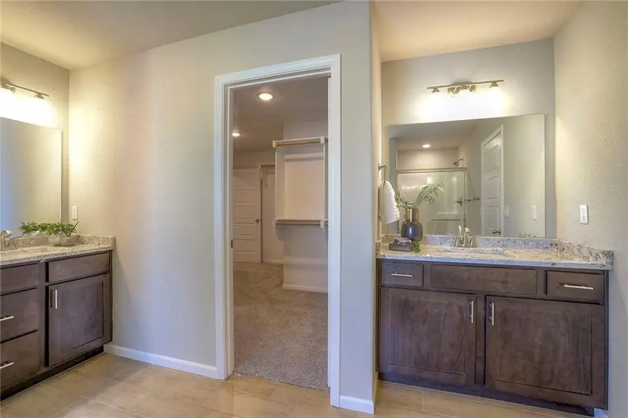 18565 W 195 Street, Spring Hill, KS KS - #2