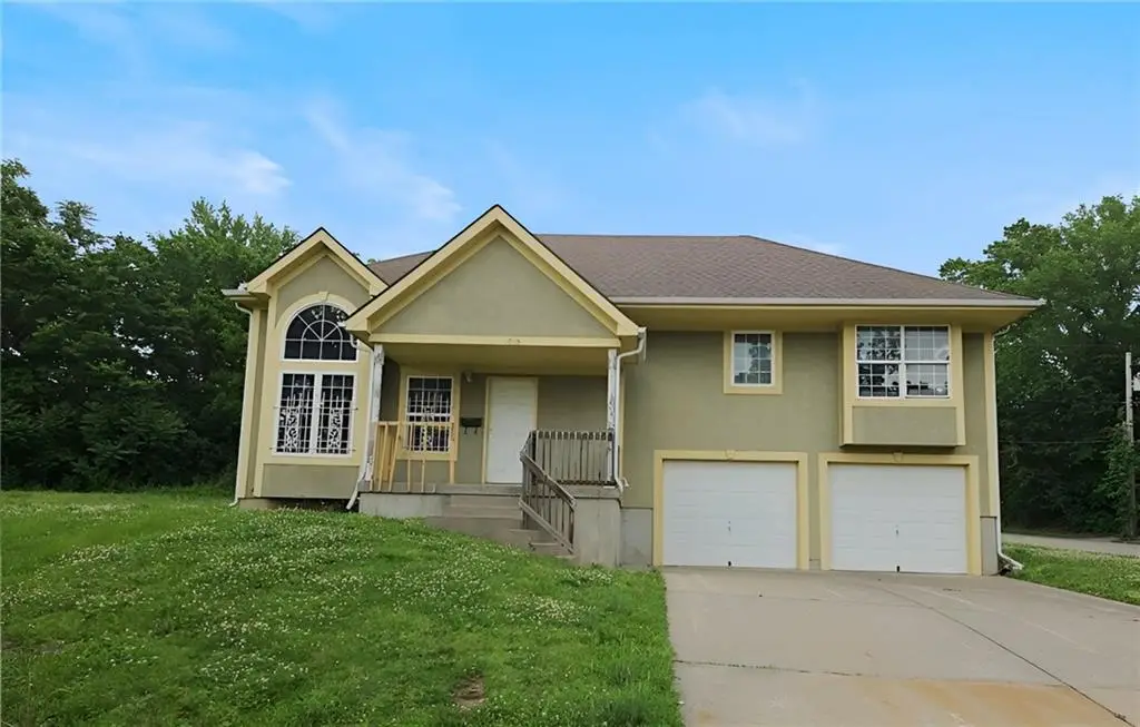 2035 Montgall Avenue, Kansas City, MO 64127 - #1