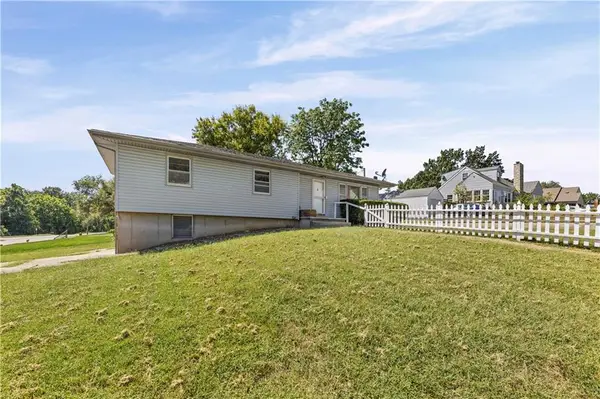 2619 NE 47th Terrace, Kansas City, MO 64117