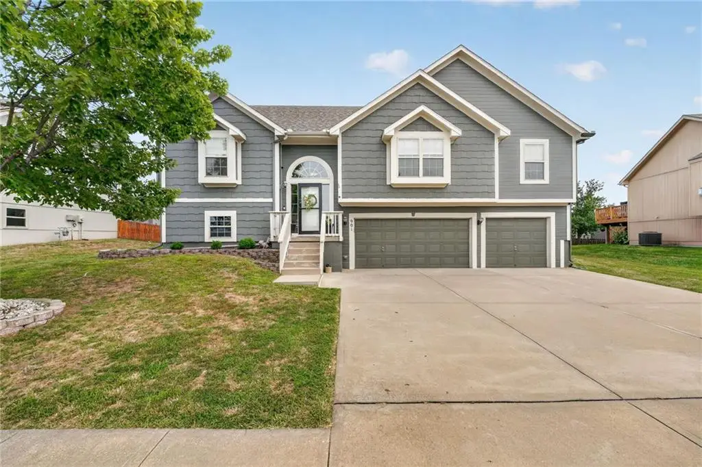 901 N Birch Street, Kearney, MO 64060 - #1