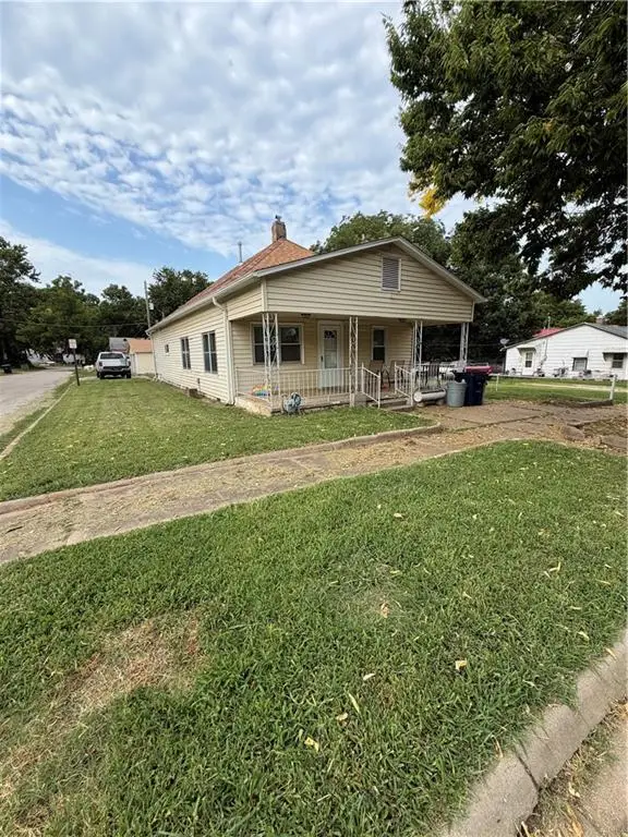 800 E Hill Street, Independence, KS 67301