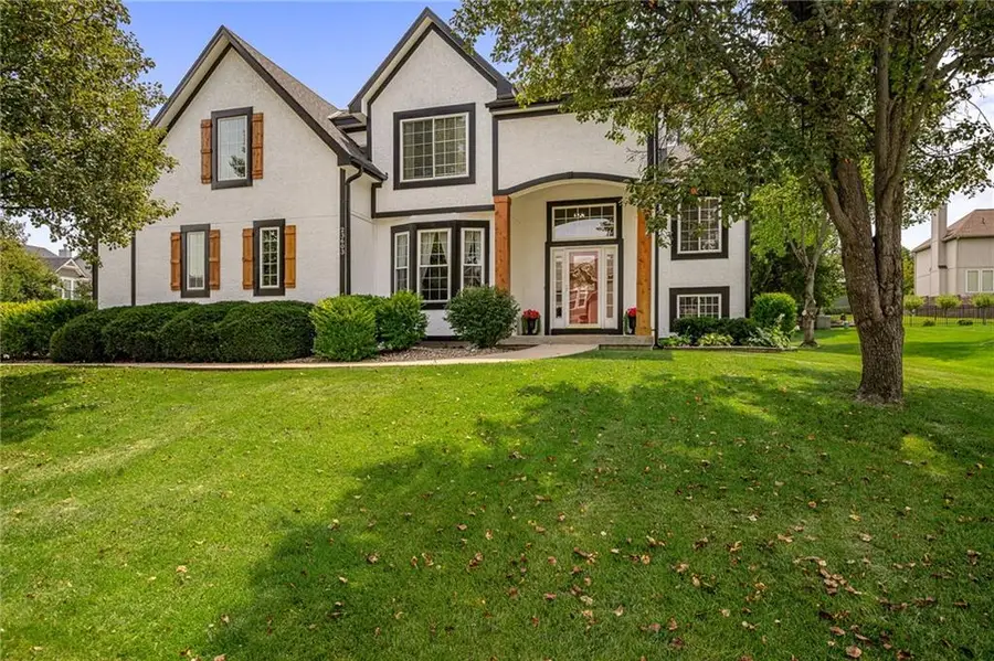 23603 W 53rd Terrace, Shawnee, KS 66226 - #2