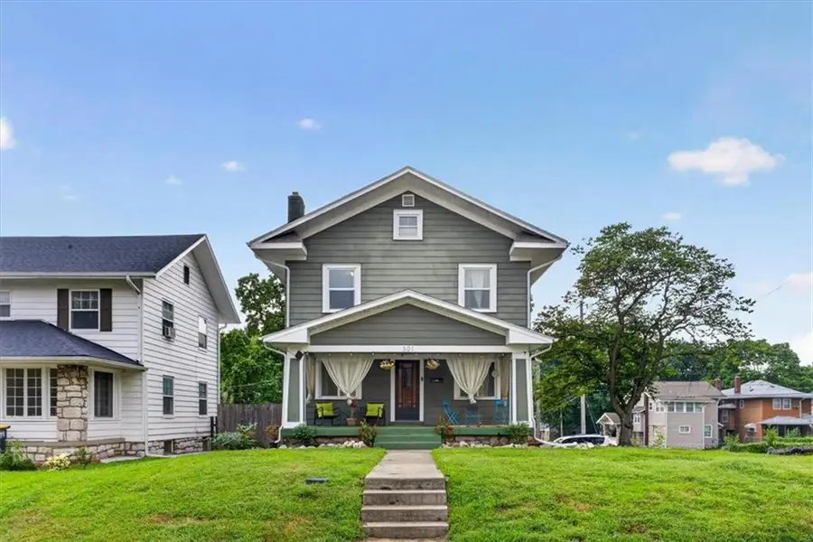 301 N Van Brunt Boulevard, Kansas City, MO 64123 - #2
