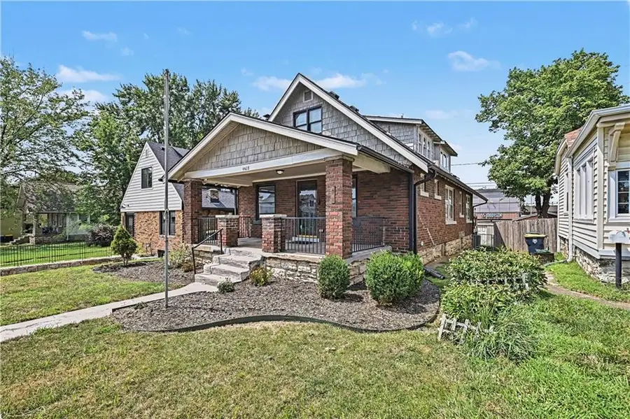 4428 Summit Street, Kansas City, MO 64111 - #3