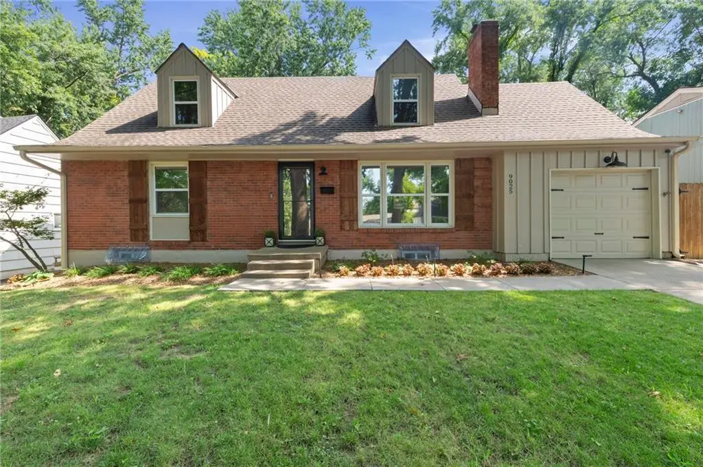 9025 Holly Street, Kansas City, MO 64114 - #1