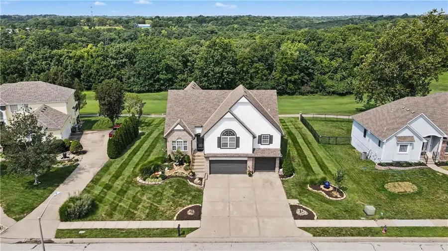 8718 Ridgeway Court, Kansas City, MO 64138 - #2