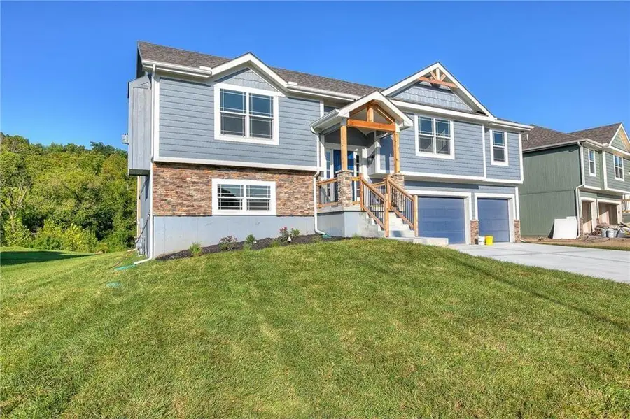 519 Skyview Lane, Liberty, MO 64068 - #2