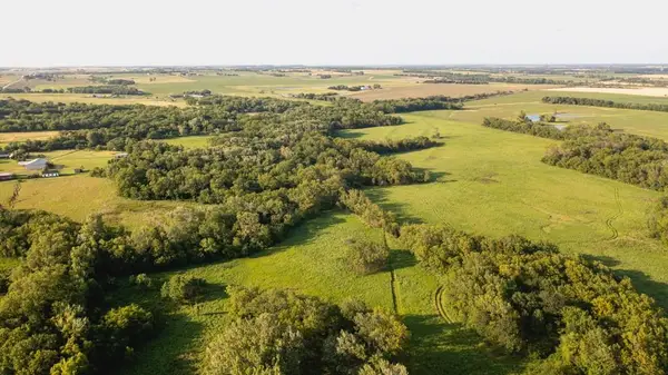 Us 56 Highway, Burlingame, KS 66413