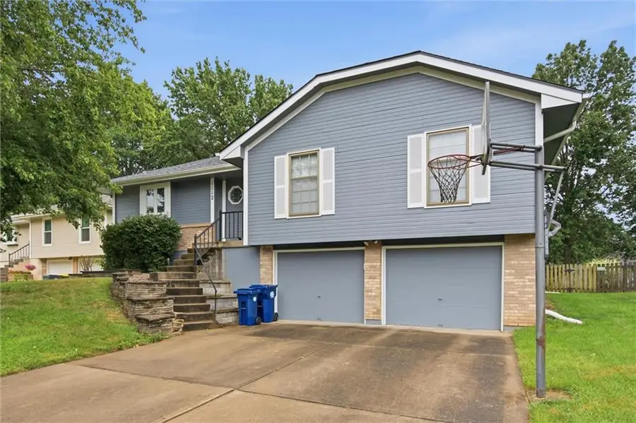 1112 SW Breckenridge Court, Blue Springs, MO 64015 - #2