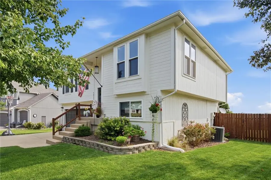5827 Meadowsweet Lane, Shawnee, KS 66226 - #3