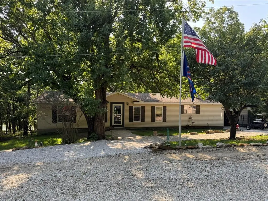 25 El Dorado Lane, Linn Valley, KS 66040 - #1
