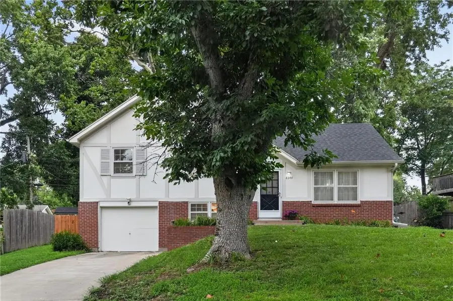 8344 England Street, Overland Park, KS 66212 - #2