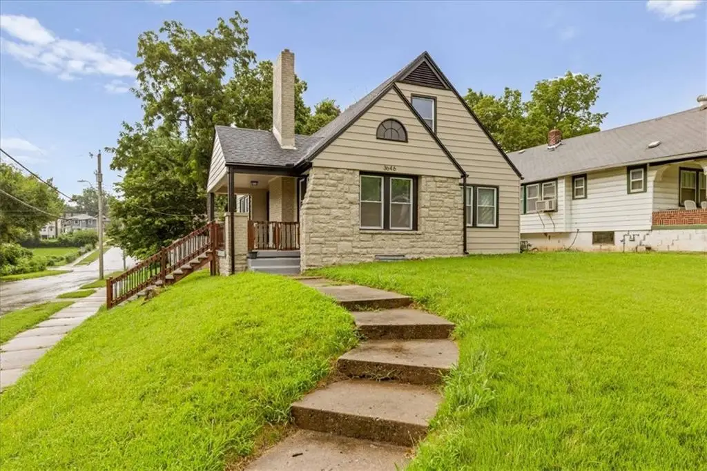 3646 Askew Avenue, Kansas City, MO 64128 - #1