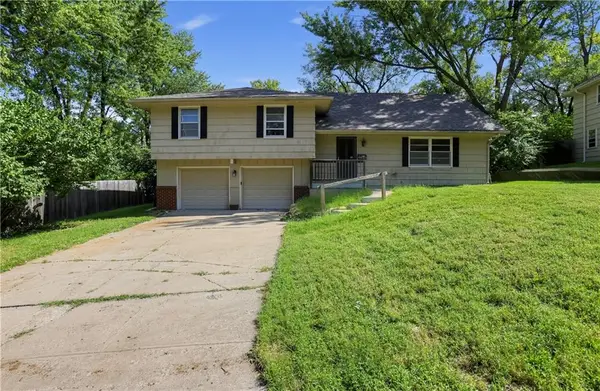 11203 N Monroe Court, Kansas City, MO 64137