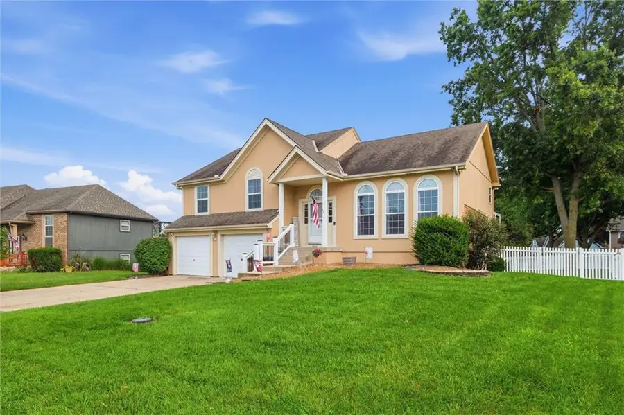 903 Silver Lake Circle, Raymore, MO 64083 - #2
