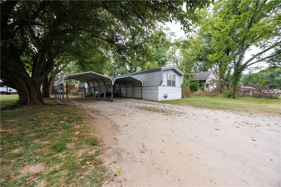 205 W Olive Street, Tyro, KS 67364 - #2