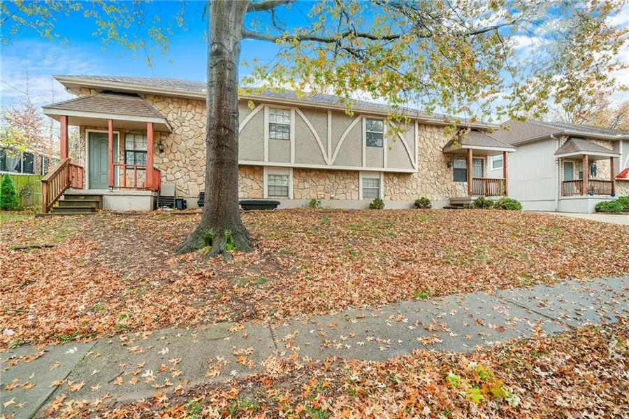 2825 Tepee Avenue, Independence, MO 64057 - #3