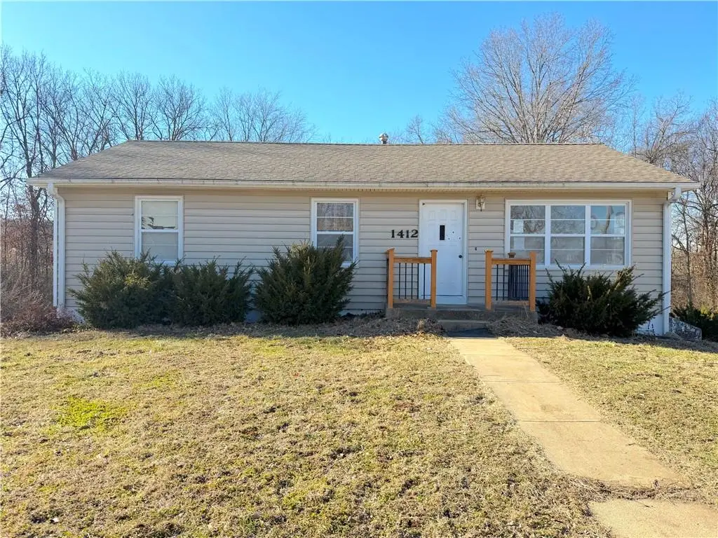 1412 Ridgeway Drive, Richmond, MO 64085 - #1