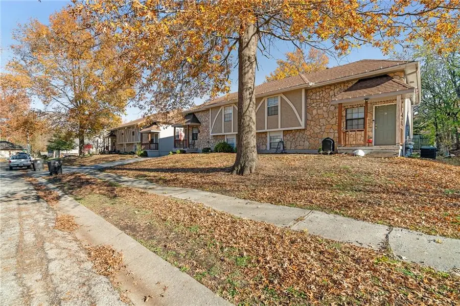 2829 Tepee Avenue, Independence, MO 64057 - #3