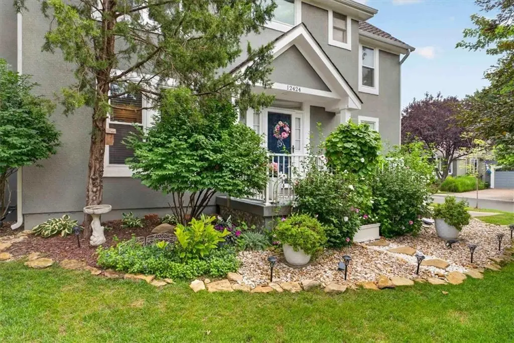 12424 Long Street, Overland Park, KS 66213 - #1