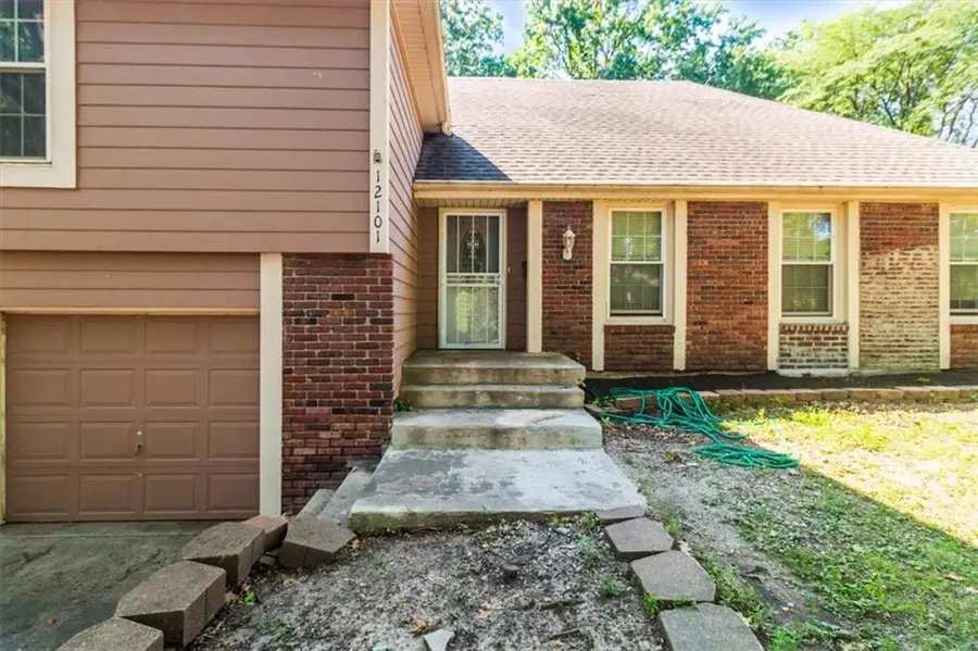 12101 E 60th Terrace, Kansas City, MO 64133 - #3