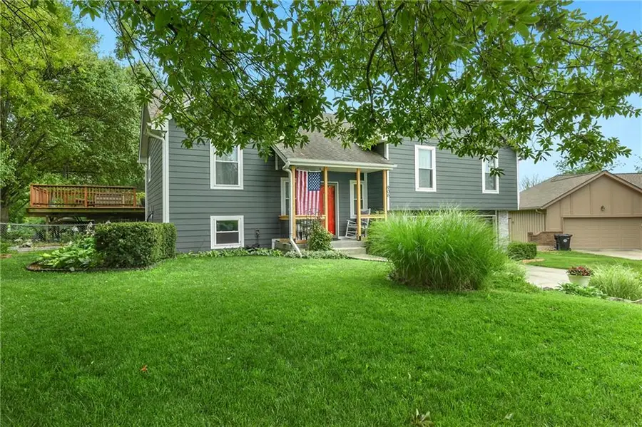 906 Fairview Circle, Pleasant Hill, MO 64080 - #3