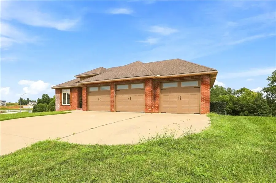 1227 Holland Square, Warrensburg, MO 64093 - #2
