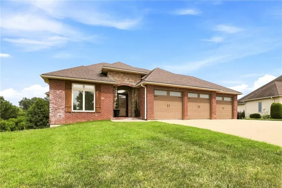 1227 Holland Square, Warrensburg, MO 64093 - #3