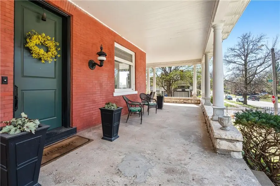 415 Benton Boulevard, Kansas City, MO 64124 - #2