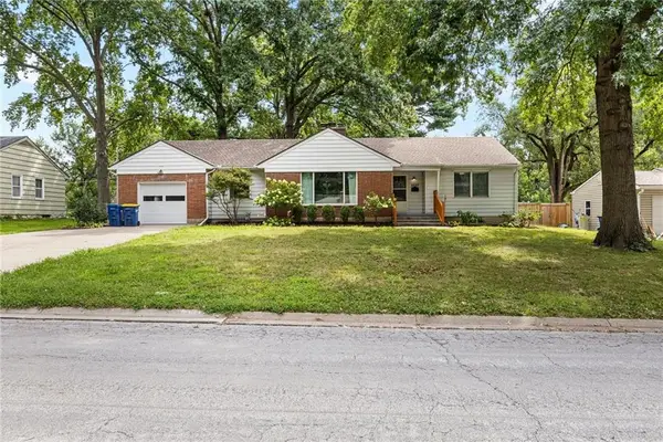 5627 Russell Street, Mission, KS 66202