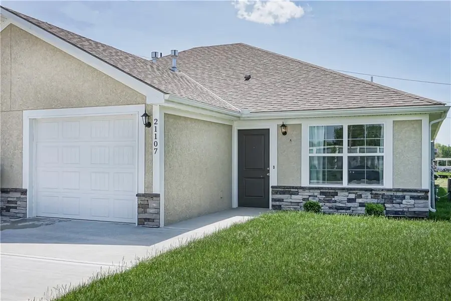 21107-21109 E 8th Street, Independence, MO 64056 - #2