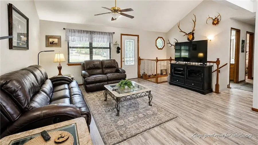 26019 Sharon Lane, Warsaw, MO 65355 - #2