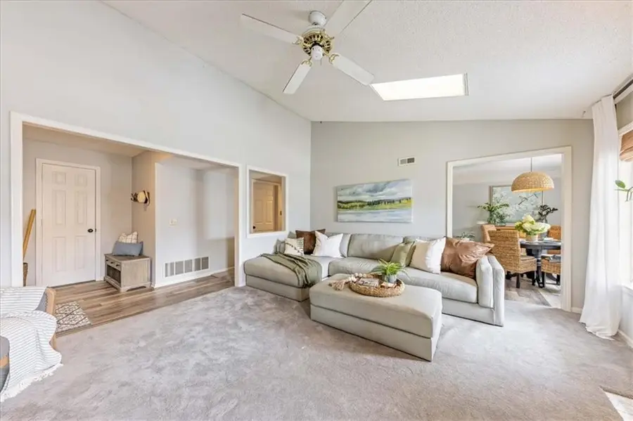 4009 S Crysler Avenue #10, Independence, MO 64055 - #2