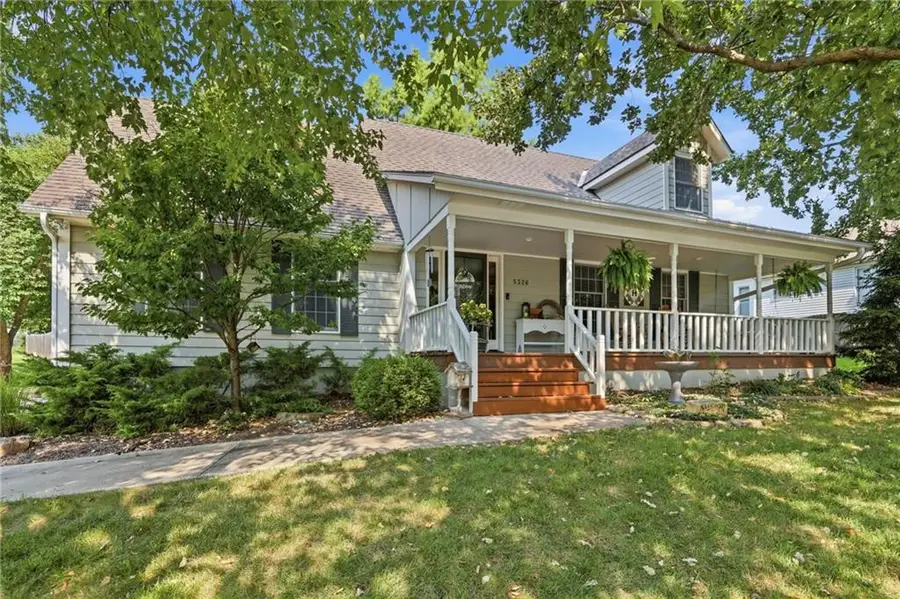 5326 Spring Avenue, Kansas City, MO 64133 - #2