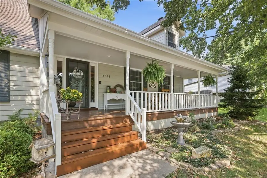 5326 Spring Avenue, Kansas City, MO 64133 - #3