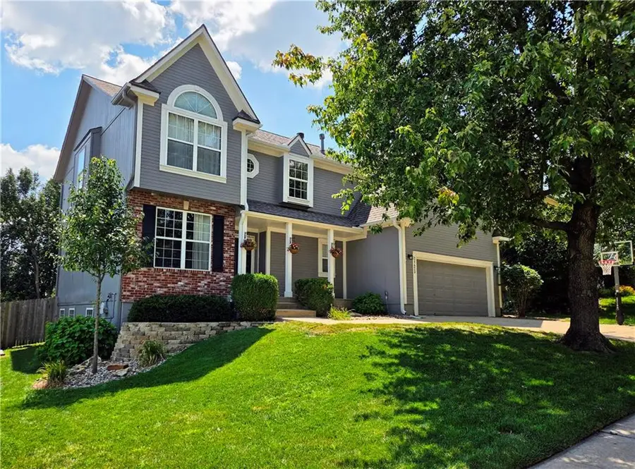 21423 W 47th Court, Shawnee, KS 66218 - #2