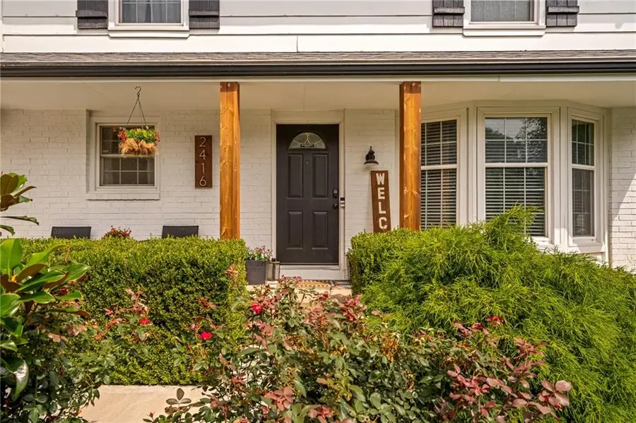 2416 W Post Oak Road, Olathe, KS 66061 - #2
