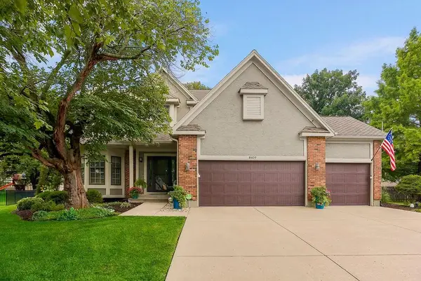 8409 W 154th Street, Overland Park, KS 66223