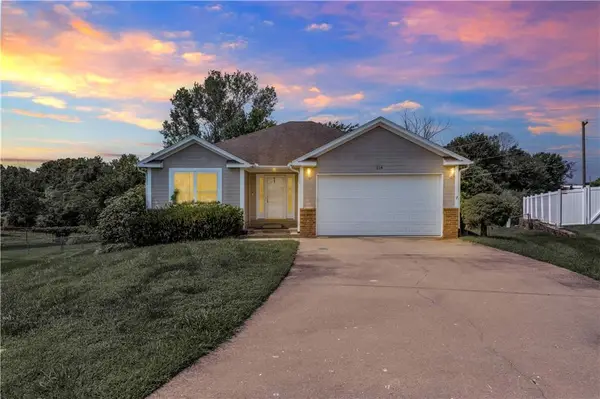 114 Shady Lane, Warrensburg, MO 64093