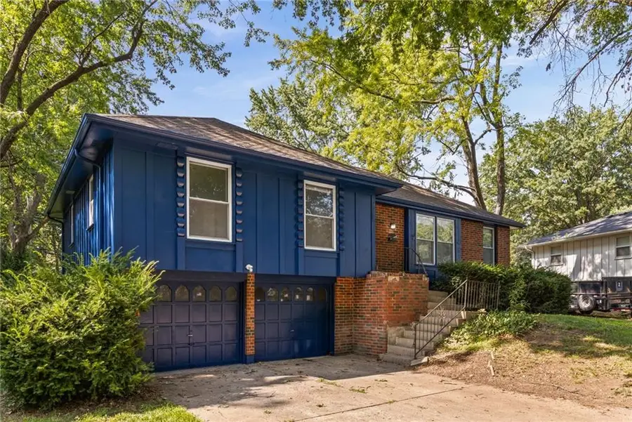 11038 Greenwood Road, Kansas City, MO 64134 - #3