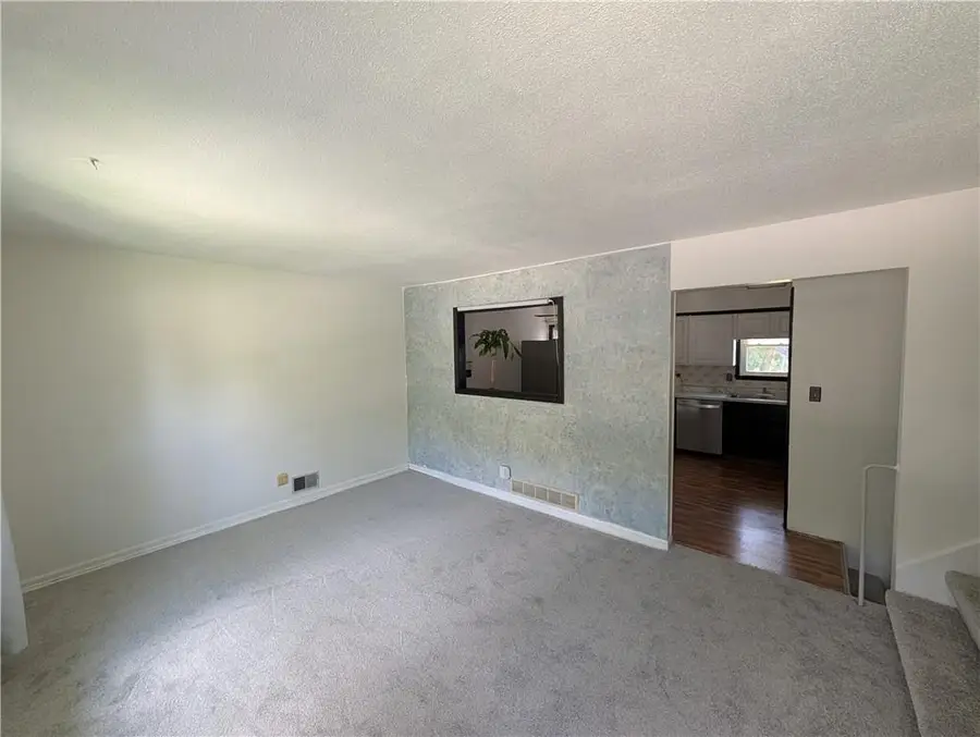8 NW Noel Street, Lees Summit, MO 64063 - #3