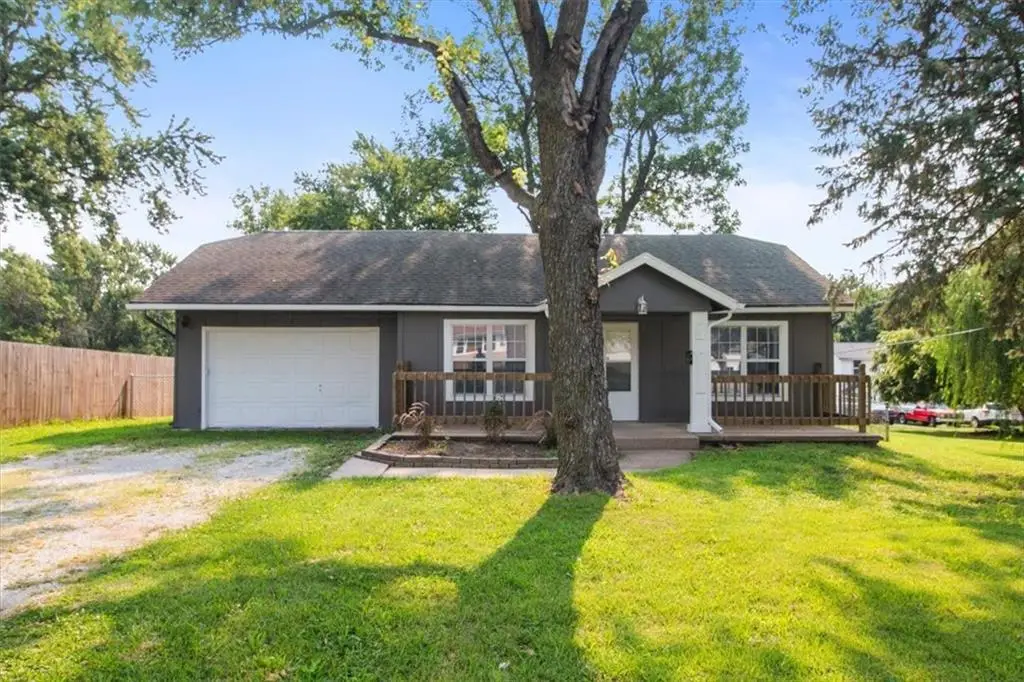 1409 S Kings Highway, Independence, MO 64055 - #1