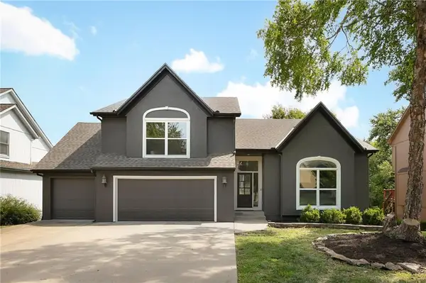 5621 W 151st Terrace, Overland Park, KS 66223