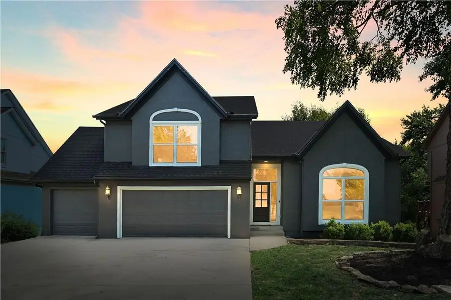 5621 W 151st Terrace, Overland Park, KS 66223 - #2