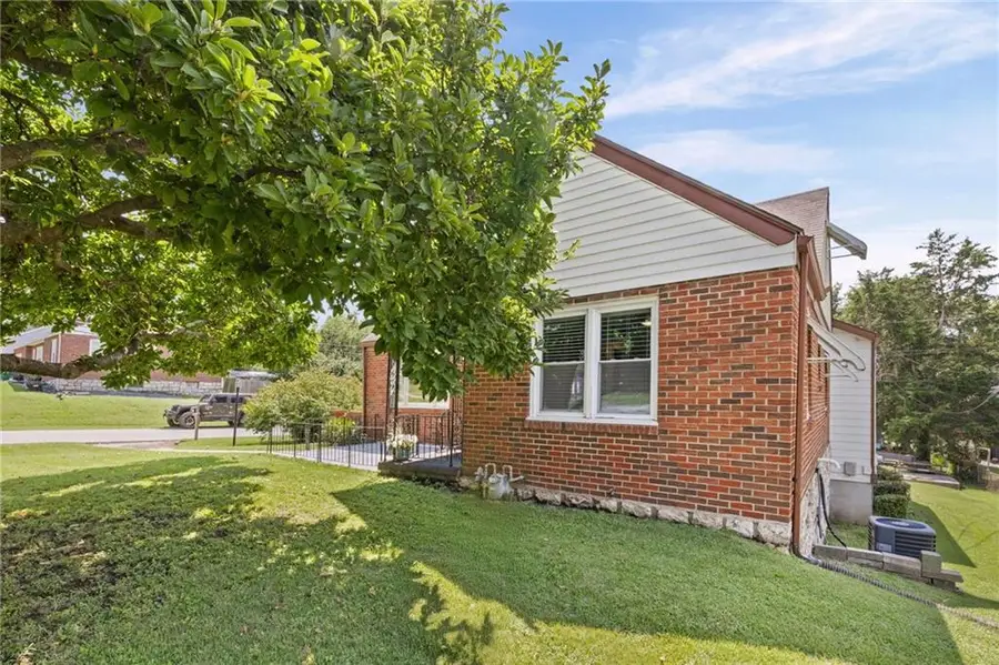 3701 Gibbs Road, Kansas City, KS 66106 - #3