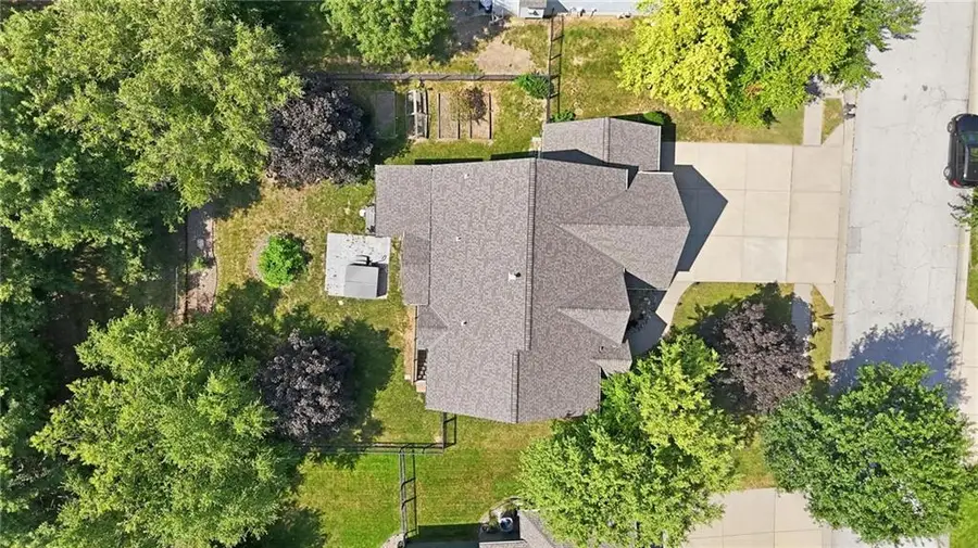 8808 N Oxford Avenue, Kansas City, MO 64157 - #3