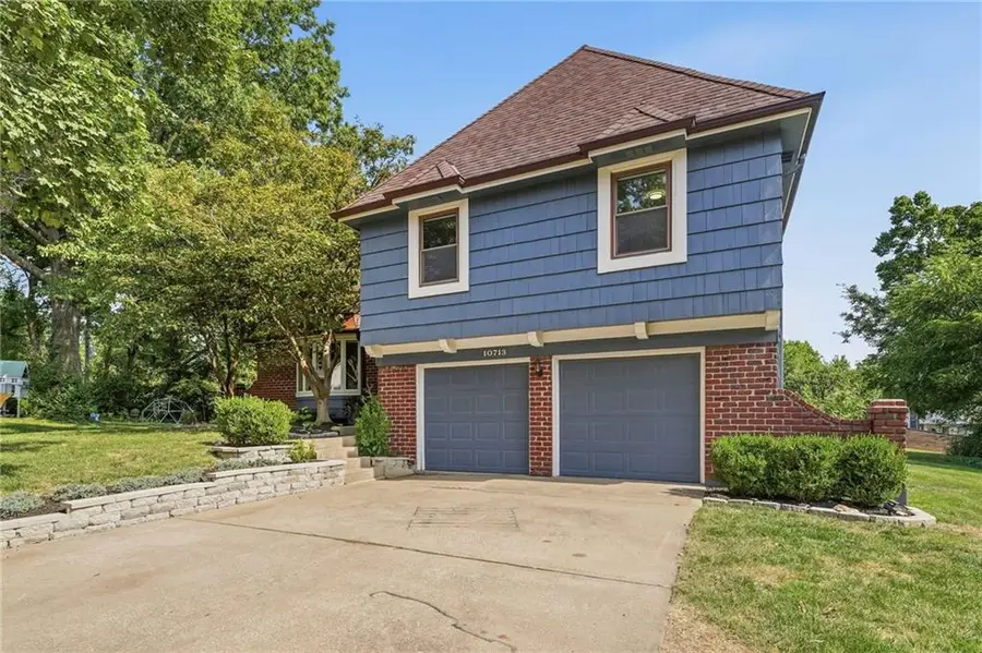 10713 W 98th Street, Overland Park, KS 66214 - #2