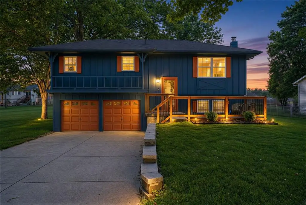 229 SE Westminister Road, Blue Springs, MO 64014 - #1