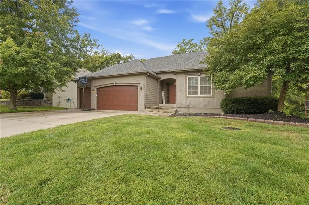 9038 N Saint Clair Avenue, Kansas City, MO 64154 - #1