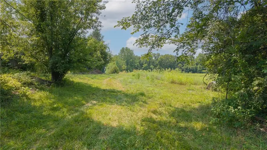 000 N Hoover Road, Buckner, MO 64016 - #3